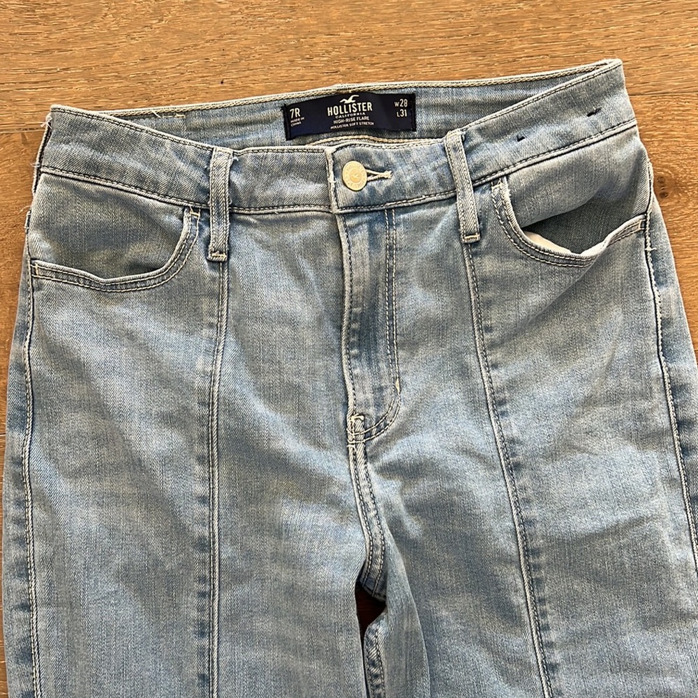 Hollister High Rise Flare Split Hem | 28 - Picture 5 of 7